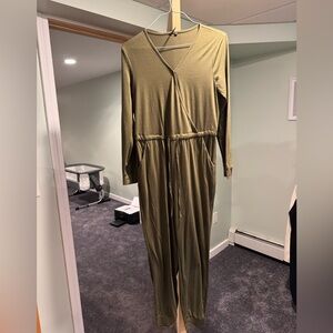 SHEIN Olive Green V-Neck Blouse